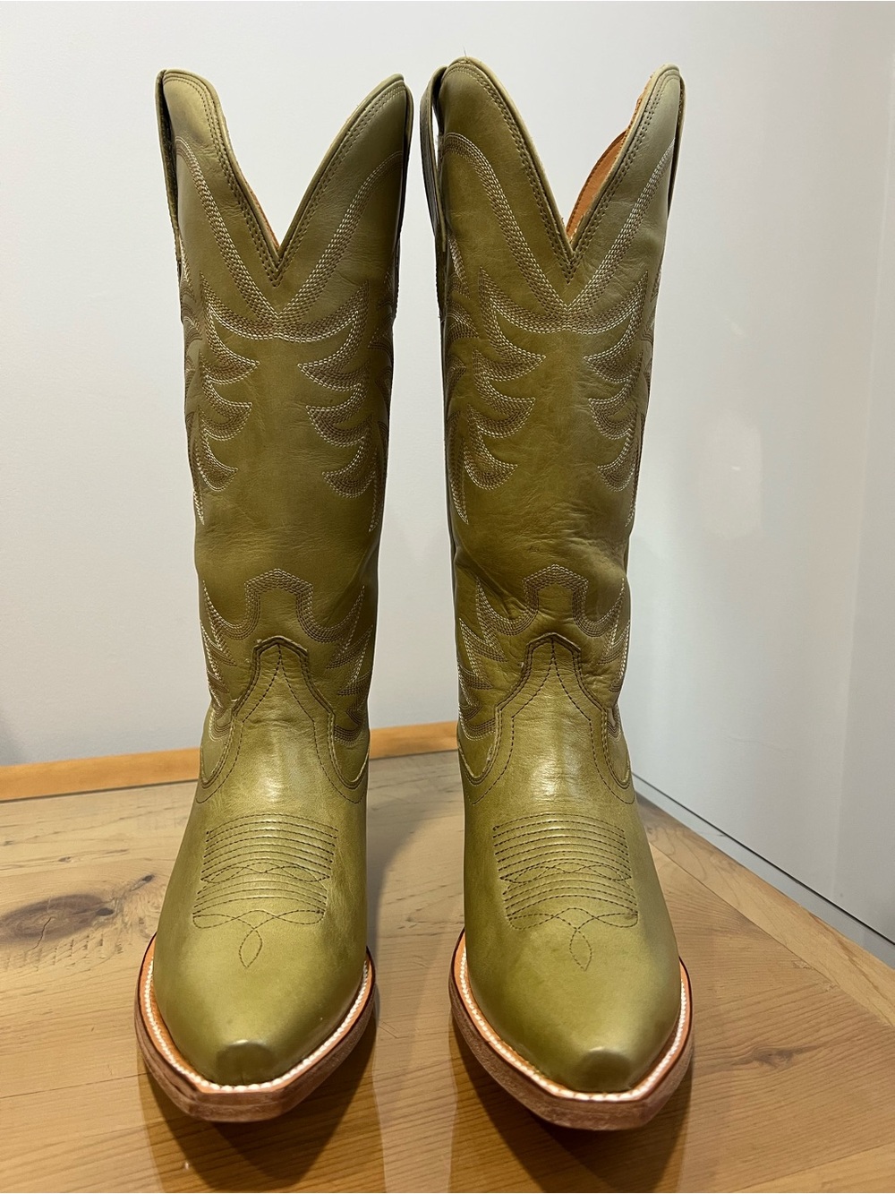 Tecovas Annie light Sage Green Women's Western Heeled Boots size 9 - Picture 2 of 9